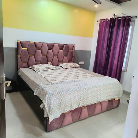 Hotel Dream Taj Family Rooms 200Mtr From Taj Mahal Agra  Exterior photo